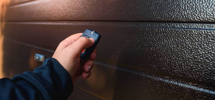 automatic door opener with remote control in Foothill Farms